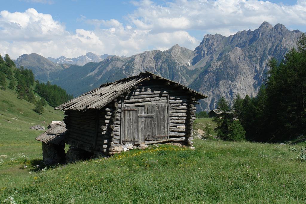 Le Relais Des Vaudois Hotel Freissinieres Eksteriør billede