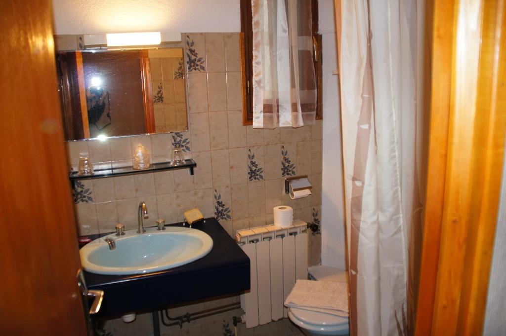 Le Relais Des Vaudois Hotel Freissinieres Værelse billede